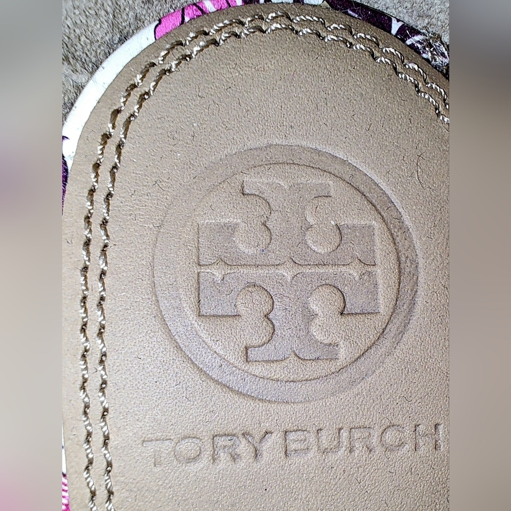 Tori Burch Elana Heel. Nearly New! Never worn. - Picture 8 of 11